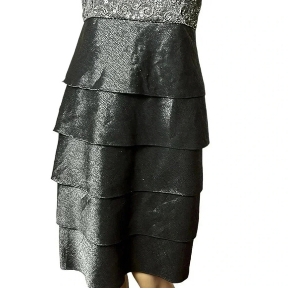 Black shimmer halter dress,Tiered,beaded,empire waist,gala,NYE, 6P , Laura - Picture 7 of 16